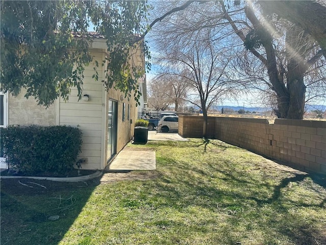 43731 8th St E, Lancaster, CA 93535 - fenced backyard with a patio