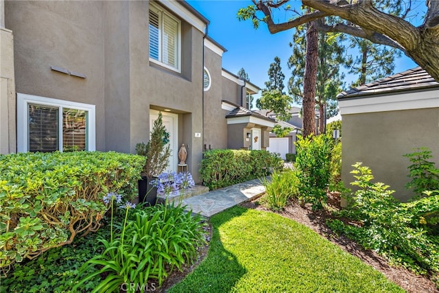 29 Baycrest Ct Unit 16, Newport Beach, CA 92660 - view of yard
