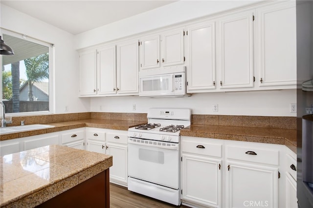 31257 Casera Ct, Menifee, CA 92584 - photo 15