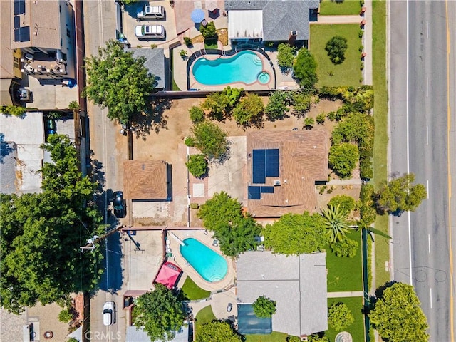 20328 Roscoe Blvd, Winnetka, CA 91306 - drone / aerial view of a pool area