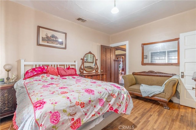 7914 Magnolia Ave, Riverside, CA 92504 - bedroom with wood finished floors