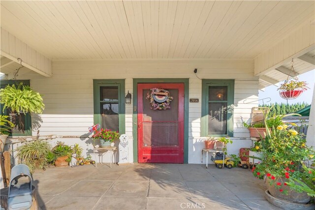 7914 Magnolia Ave, Riverside, CA 92504 - entrance to property featuring covered porch