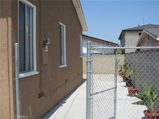 560 W Hamilton Ave, San Pedro, CA 90731 - photo 12