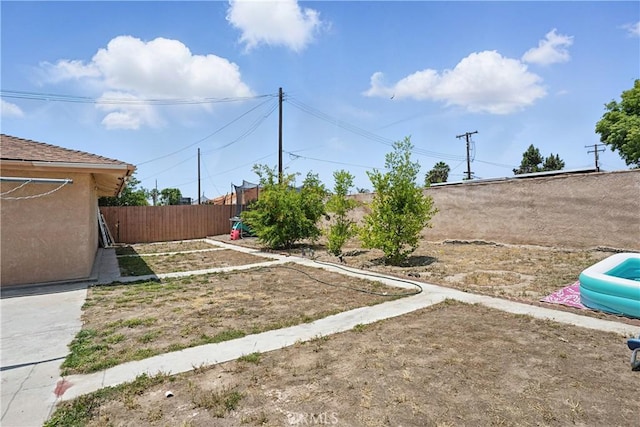260 E Whittier Ave, Hemet, CA 92543 - view of yard