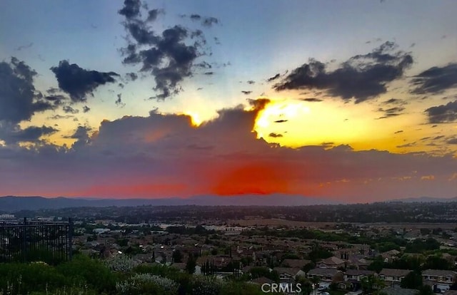 33976 Galleron St, Temecula, CA 92592 - mountain view