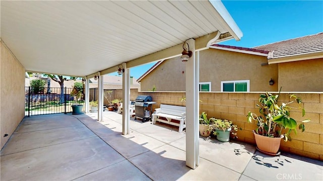 7075 Montana Ave, Fontana, CA 92336 - view of patio with a grill