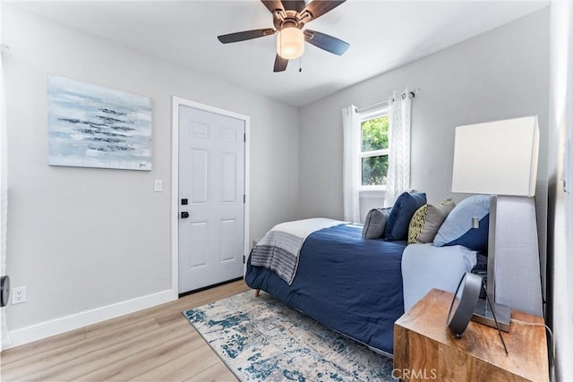 4400 Homer St, Los Angeles, CA 90031 - bedroom with light wood-style flooring and a ceiling fan