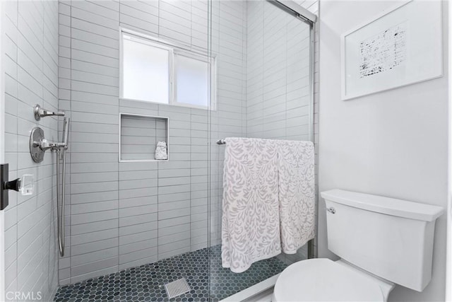 4400 Homer St, Los Angeles, CA 90031 - full bath featuring a stall shower
