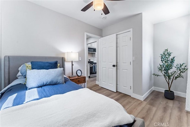 4400 Homer St, Los Angeles, CA 90031 - bedroom with wood finished floors and ceiling fan
