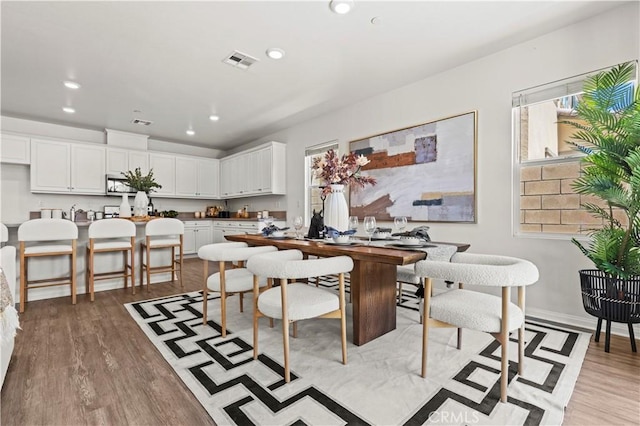 4733 S Rogers Way, Ontario, CA 91762 - dining space featuring light wood-style flooring and recessed lighting