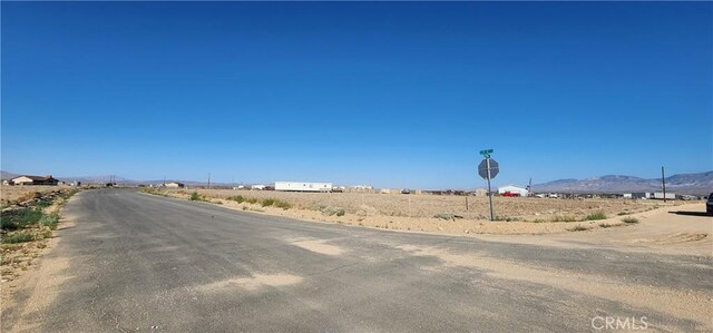 32435 Lake St, Lucerne Valley, CA 92356 - photo 11