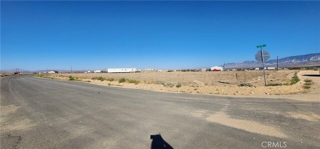 32435 Lake St, Lucerne Valley, CA 92356 - photo 3