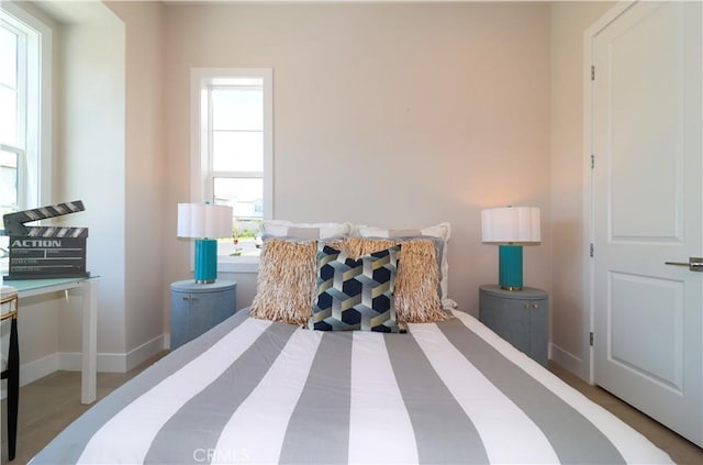 390 Riverbend, Lake Forest, CA 92630 - bedroom with baseboards