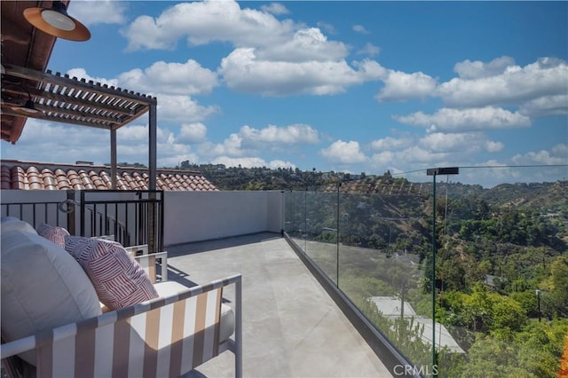 8280 Grand View Dr, Los Angeles, CA 90046 - patio / terrace with a pergola
