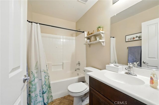 31258 Shadow Ridge Dr, Menifee, CA 92584 - bathroom with vanity and shower / bathtub combination with curtain