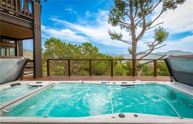 1960 Polaris Dr, Glendale, CA 91208 - view of pool featuring a mountain view