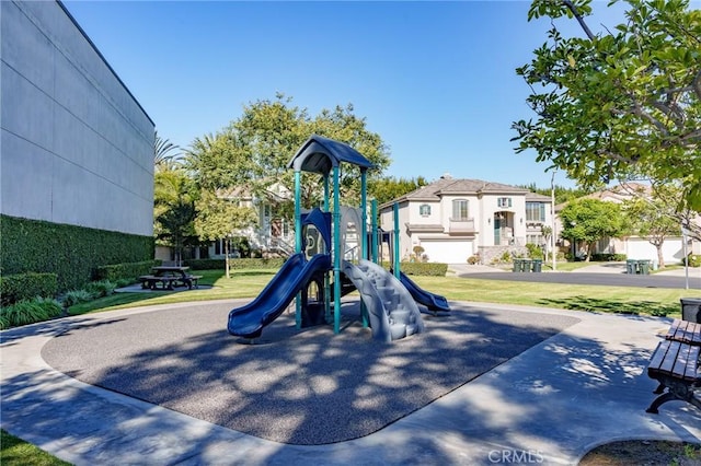 3120 Tara, Costa Mesa, CA 92626 - community playground with a lawn