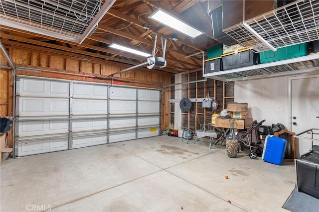 67760 Rio Vista Dr, Cathedral City, CA 92234 - garage with a garage door opener