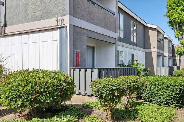 2827 S Fairview St Unit O, Santa Ana, CA 92704 - view of building exterior