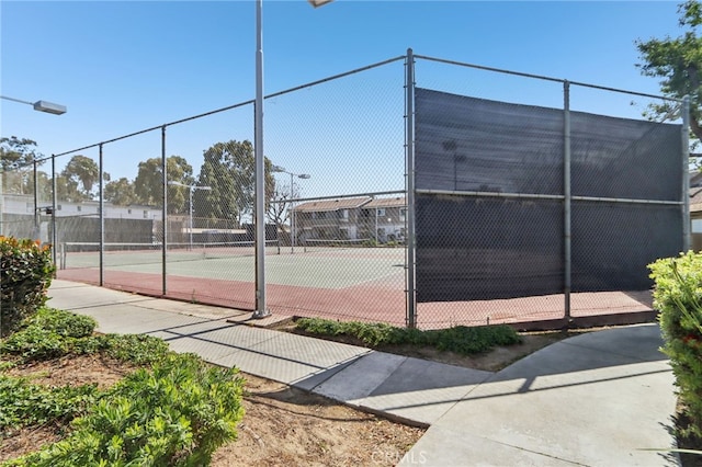 2827 S Fairview St Unit O, Santa Ana, CA 92704 - view of tennis court