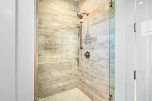 910 28th St, Manhattan Beach, CA 90266 - full bath with a shower stall