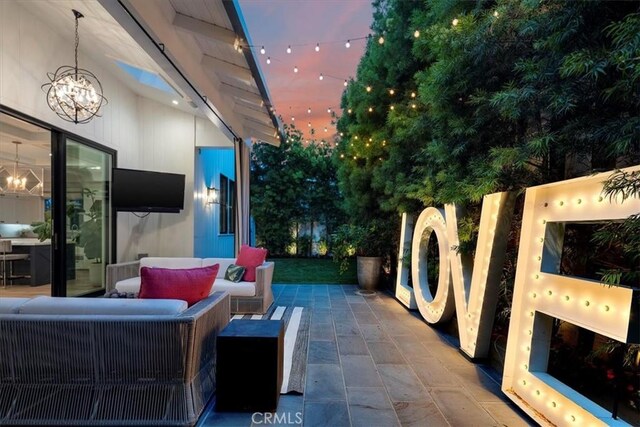 910 28th St, Manhattan Beach, CA 90266 - view of patio / terrace featuring outdoor lounge area