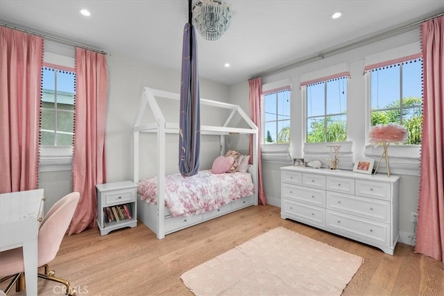 910 28th St, Manhattan Beach, CA 90266 - bedroom with light wood finished floors and recessed lighting