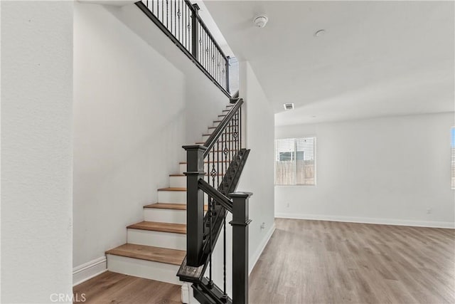 4429 La Joya Dr, Guadalupe, CA 93434 - staircase featuring wood finished floors and baseboards