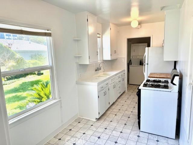 222 N Screenland Dr, Burbank, CA 91505 - photo 11