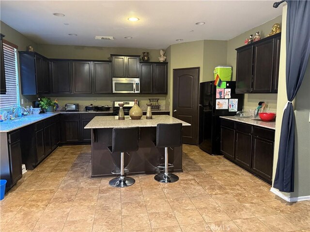 13575 Western Meadows Ln, Victorville, CA 92394 - photo 6
