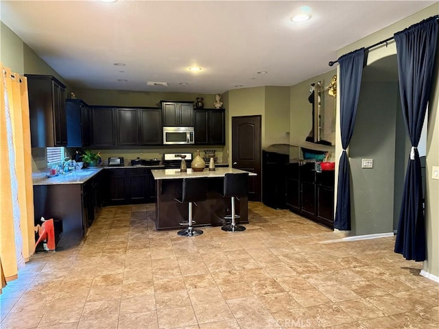 13575 Western Meadows Ln, Victorville, CA 92394 - photo 25