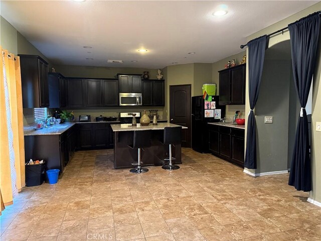 13575 Western Meadows Ln, Victorville, CA 92394 - photo 7