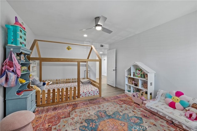 2700 E Panorama Dr Unit 208, Signal Hill, CA 90755 - bedroom with wood finished floors, a ceiling fan, and recessed lighting