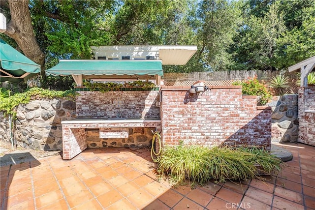 1125 Indian Springs Dr, Glendora, CA 91741 - view of patio