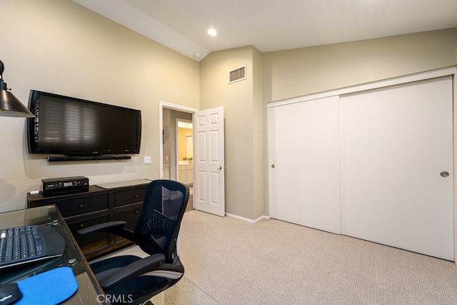 17 Springbrook Rd, Laguna Niguel, CA 92677 - carpeted office with high vaulted ceiling and baseboards