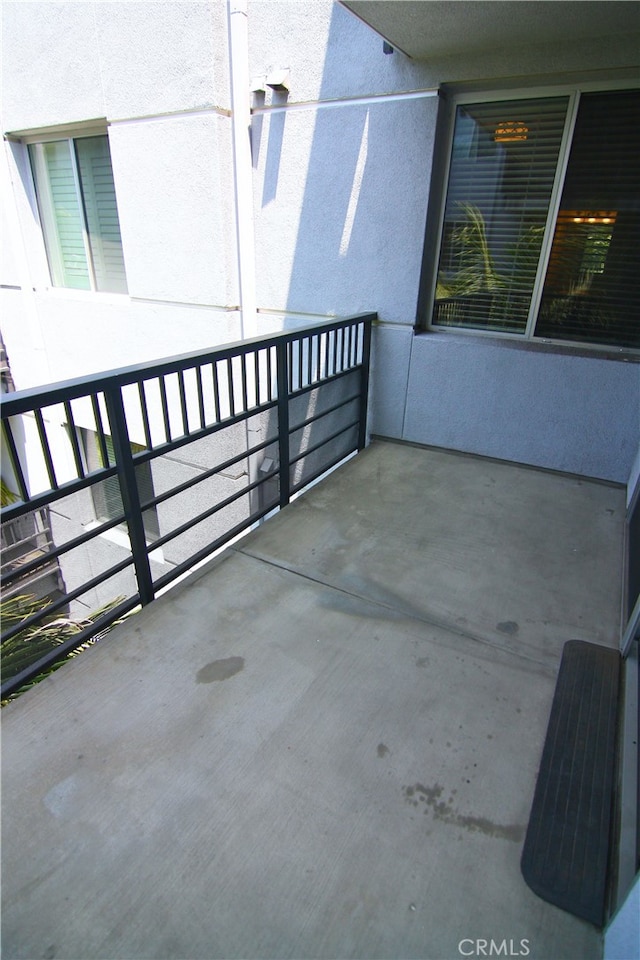 629 Traction Ave Unit 508, Los Angeles, CA 90013 - view of balcony