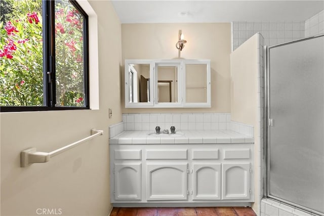 31039 Hasley Canyon Rd, Castaic, CA 91384 - full bath with a shower stall and vanity