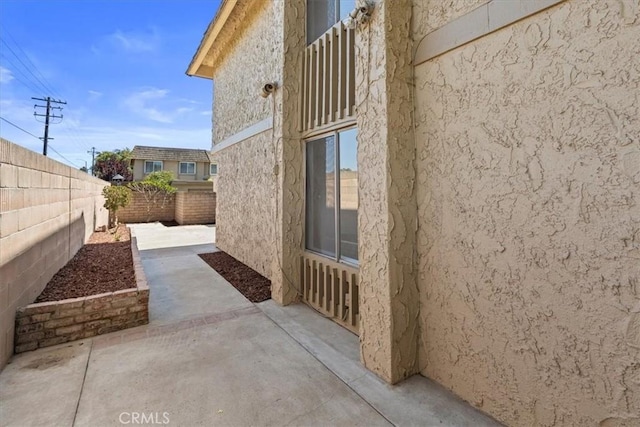 10473 Smoke River Ct, Fountain Valley, CA 92708 - fenced backyard featuring a patio area