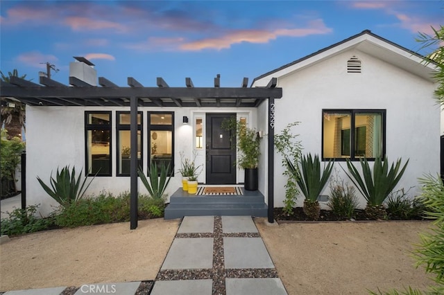 2329 Vineyard Ave, Los Angeles, CA 90016 - view of front facade featuring stucco siding