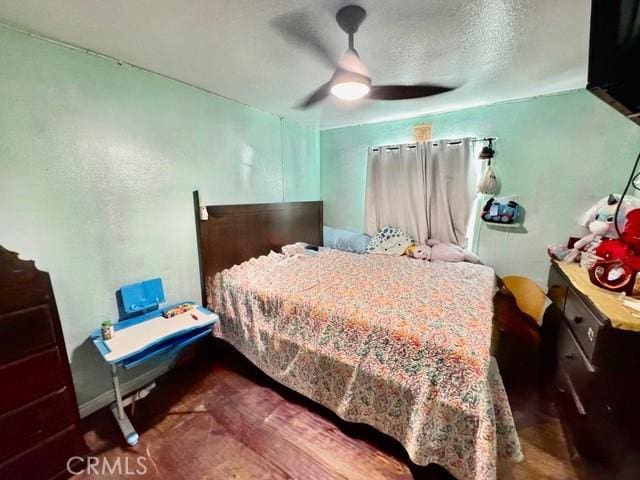 233 W 65th St, Los Angeles, CA 90003 - bedroom with a ceiling fan and a textured ceiling