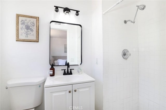 7729 Sedan Ave, West Hills, CA 91304 - bathroom with tiled shower and vanity