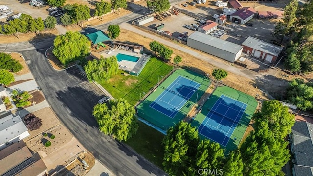 4766 Egret Ln, Paso Robles, CA 93446 - bird's eye view of a pool area
