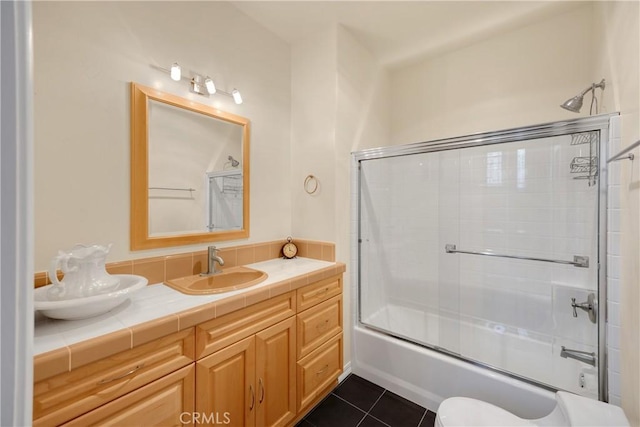 4766 Egret Ln, Paso Robles, CA 93446 - bathroom featuring vanity, enclosed tub / shower combo, and tile patterned floors