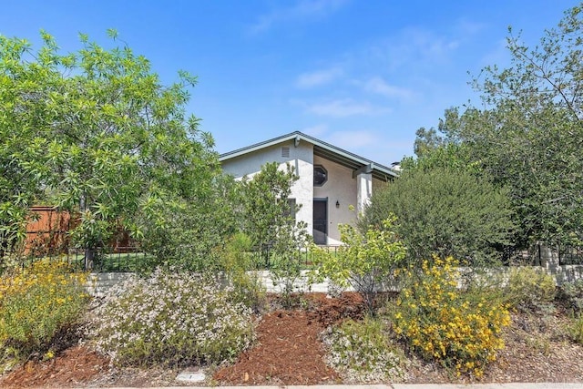 5550 La Cuenta Dr, San Diego, CA 92124 - view of property exterior with stucco siding