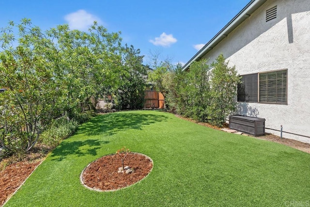 5550 La Cuenta Dr, San Diego, CA 92124 - view of fenced backyard