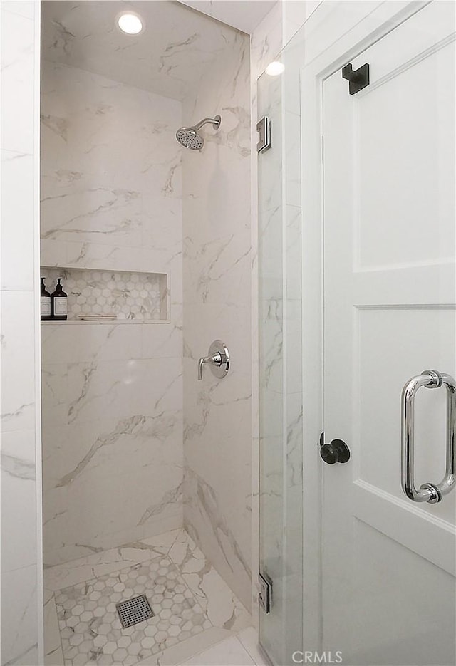 229 Marine Pl, Manhattan Beach, CA 90266 - full bath with a marble finish shower