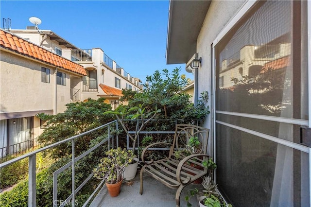 418 E Harvard Rd Unit D, Burbank, CA 91501 - view of balcony