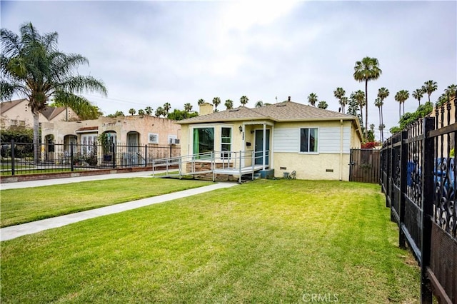 4519 9th Ave, Los Angeles, CA 90043 - view of front of home featuring a chimney and a fenced backyard