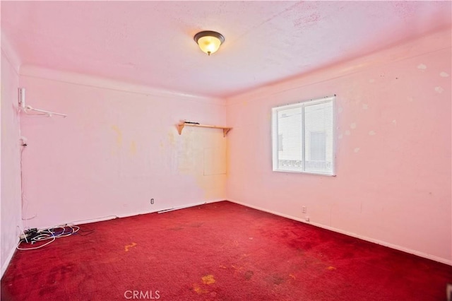 4519 9th Ave, Los Angeles, CA 90043 - carpeted empty room with baseboards