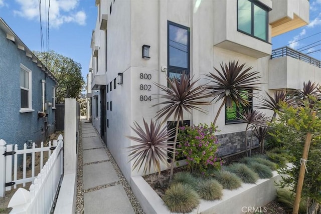 802 Bard St, Hermosa Beach, CA 90254 - view of side of home with stucco siding